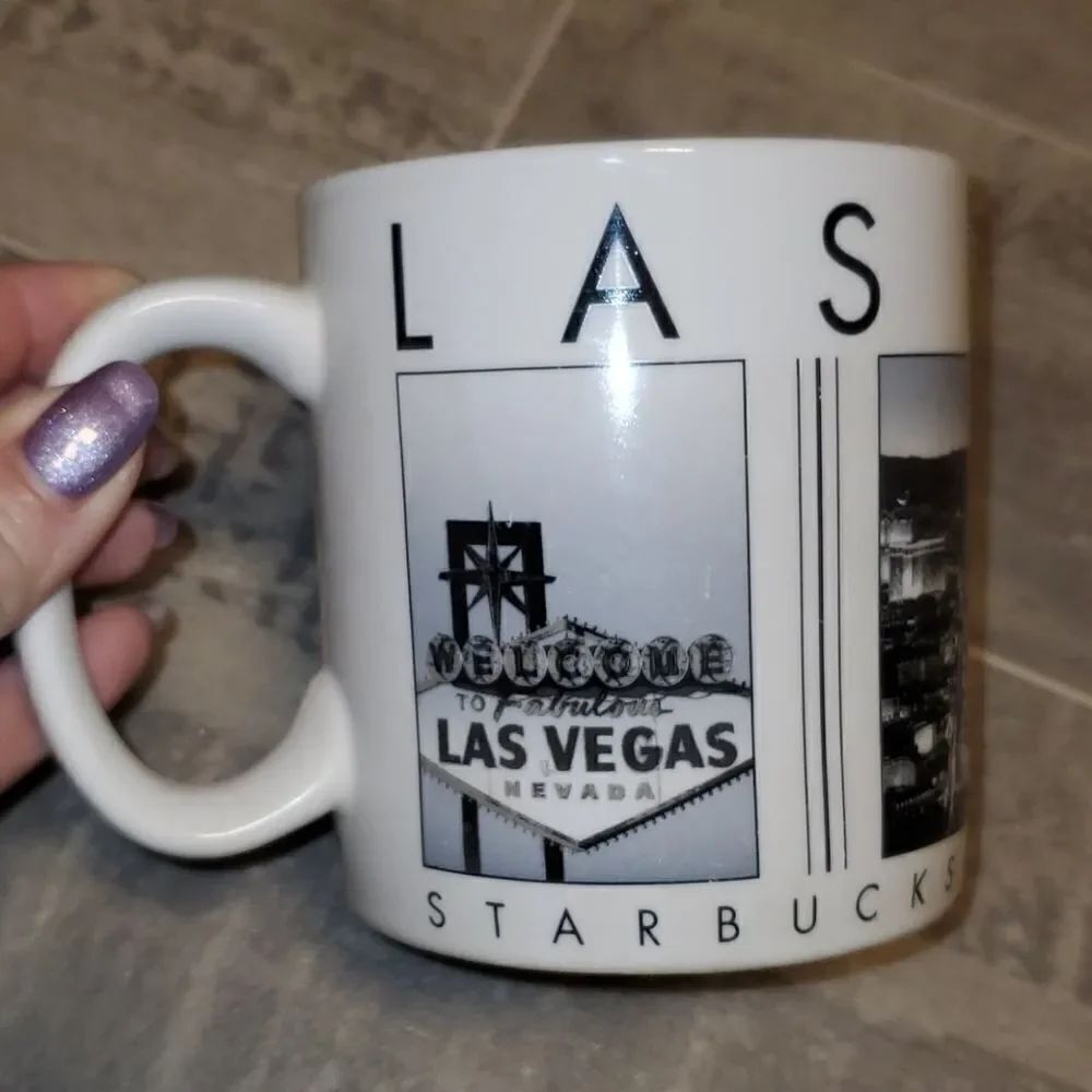 GUC 2005 Starbucks City Scenes Mug